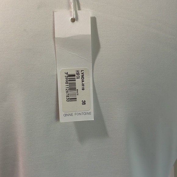 HOST PICK!!! Brand new ANN FONTAINE top with white pearl split sleeve - Picture 8 of 8